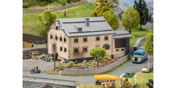 Faller 130631 Boerenhuis Uit Engadin Sent (4/23) * H0 Faller 130631 Boerenhuis Uit Engadin Sent (4/23) * H0