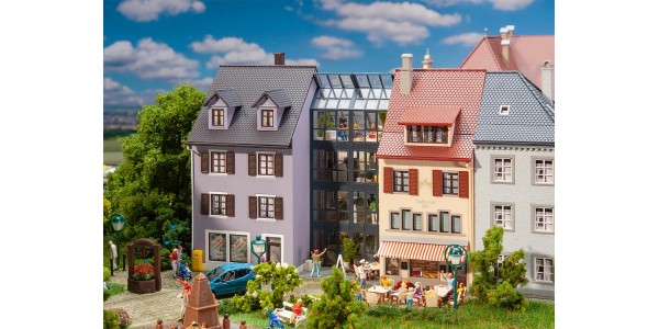 Faller 130707 Rij Kleine Stadshuizen H0
