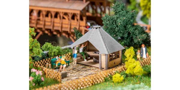 Faller 180311 Hut Met Barbecue H0