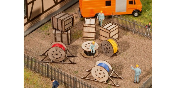 Faller 180617 Transportkisten En Grote Kabelrollen H0