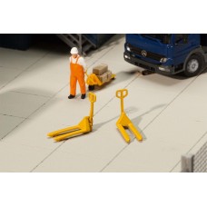 Faller 180915 2 Pompwagens H0