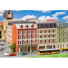 Faller 232389 Gerenoveerde Stadshuizen Met Winkels 2 Stuks N Faller 232389 Gerenoveerde Stadshuizen Met Winkels 2 Stuks N