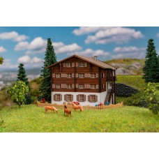 Faller 282772 Alpenhuisje Langwies (12/23) * Z Faller 282772 Alpenhuisje Langwies (12/23) * Z